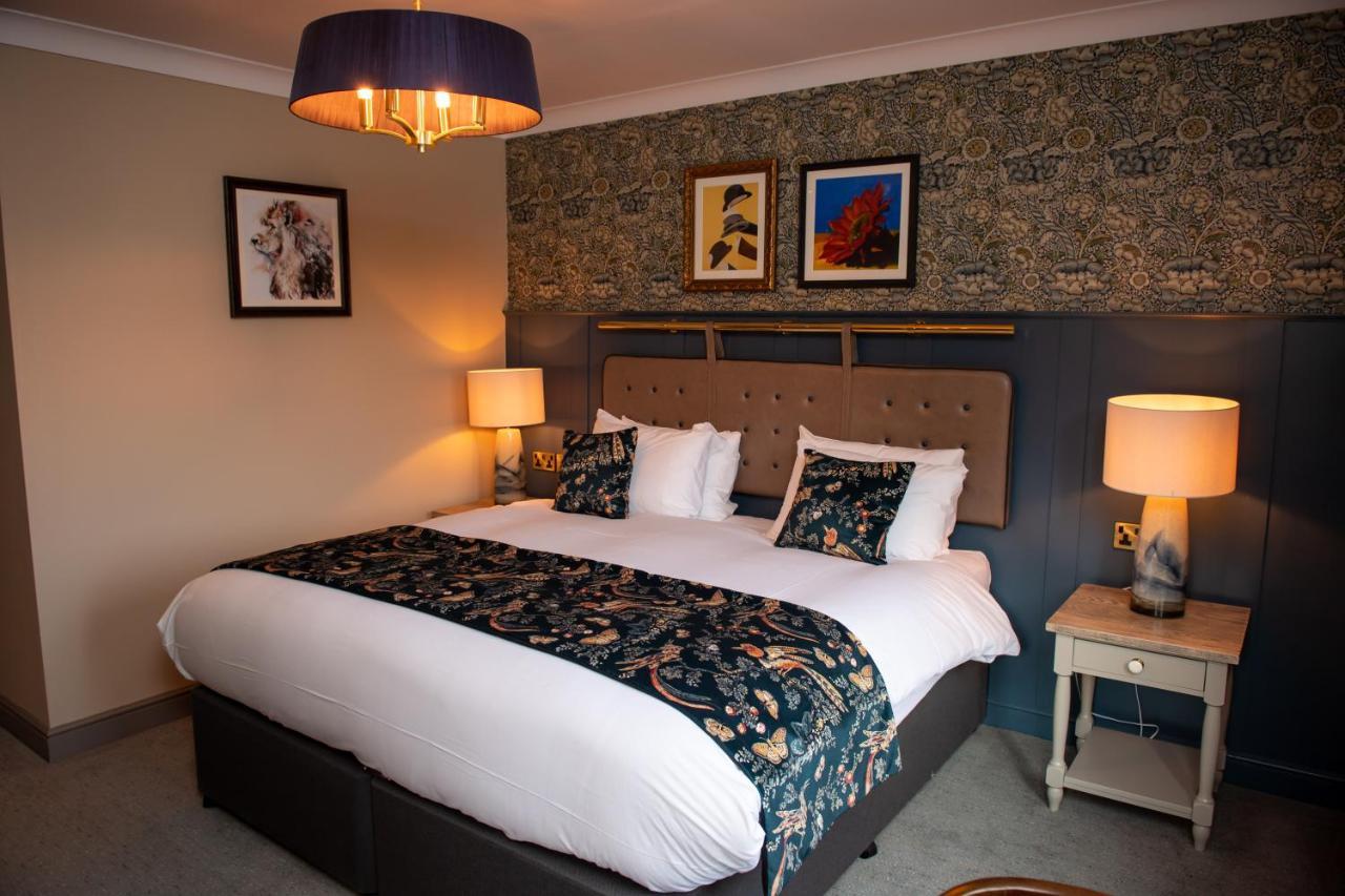 The Red Lion Inn By Chef & Brewer Collection Todwick Esterno foto