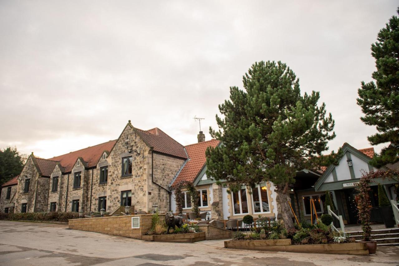 The Red Lion Inn By Chef & Brewer Collection Todwick Esterno foto