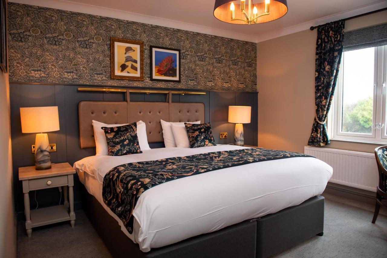 The Red Lion Inn By Chef & Brewer Collection Todwick Esterno foto
