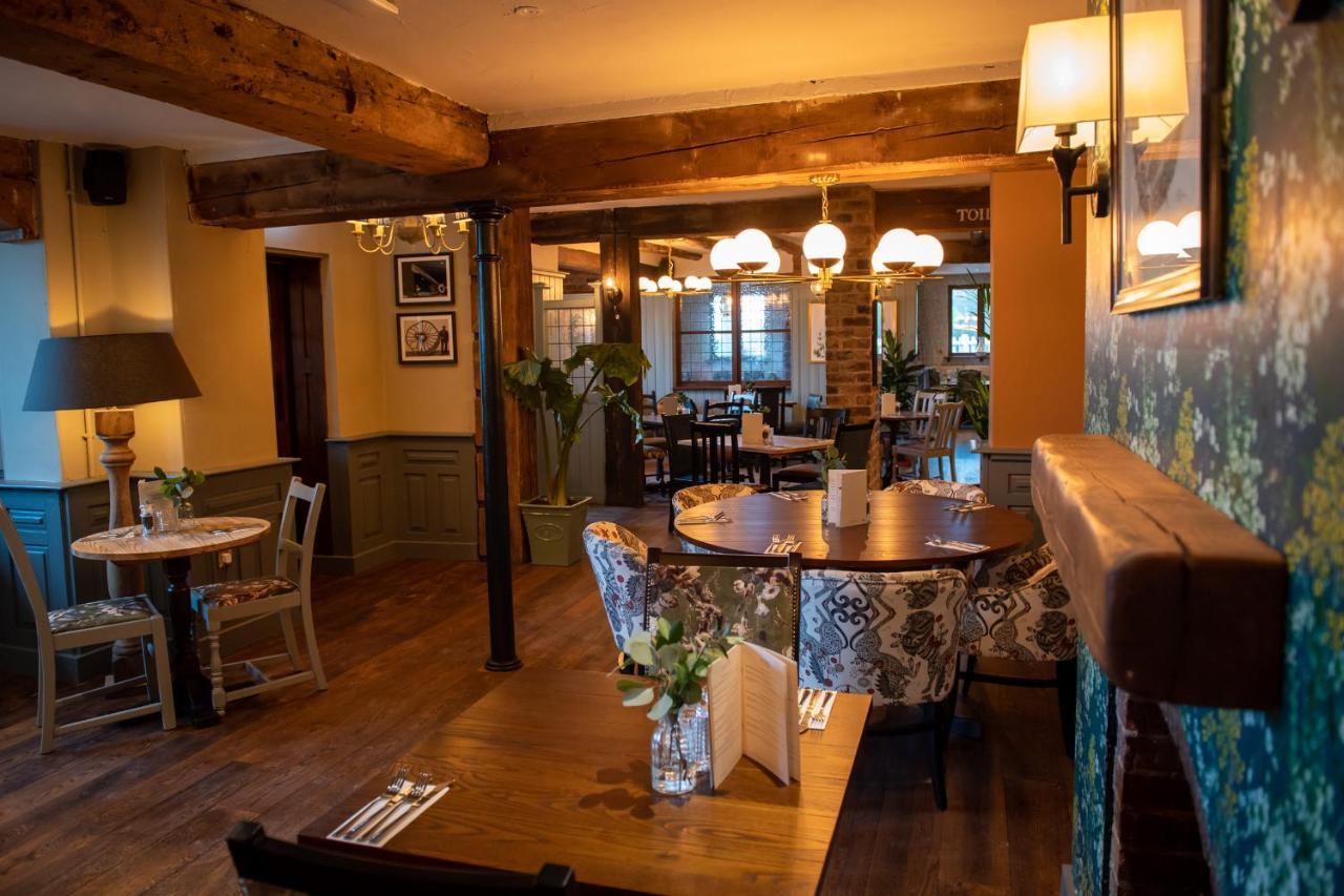 The Red Lion Inn By Chef & Brewer Collection Todwick Esterno foto