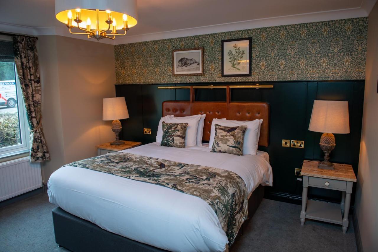 The Red Lion Inn By Chef & Brewer Collection Todwick Esterno foto