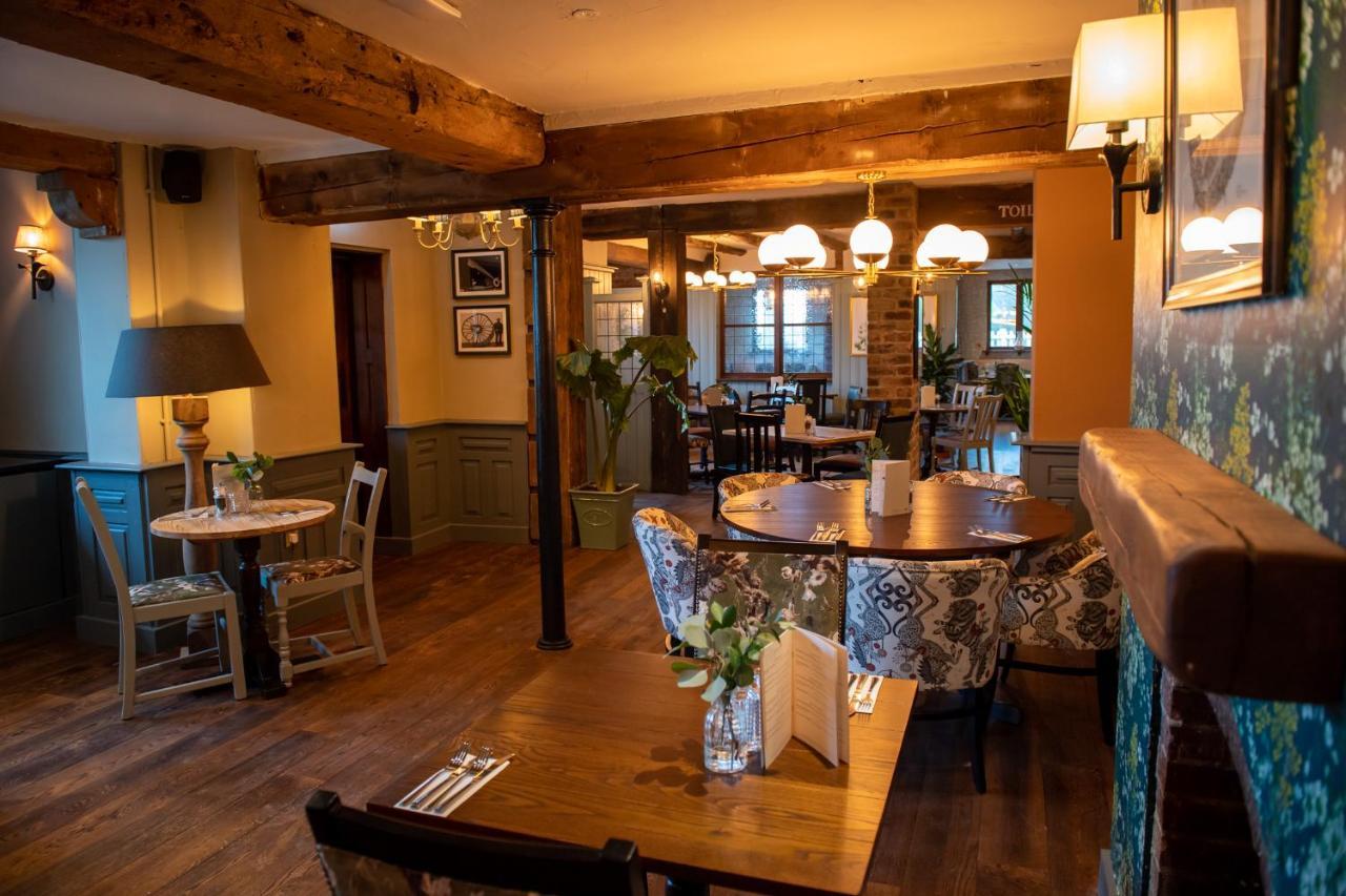 The Red Lion Inn By Chef & Brewer Collection Todwick Esterno foto