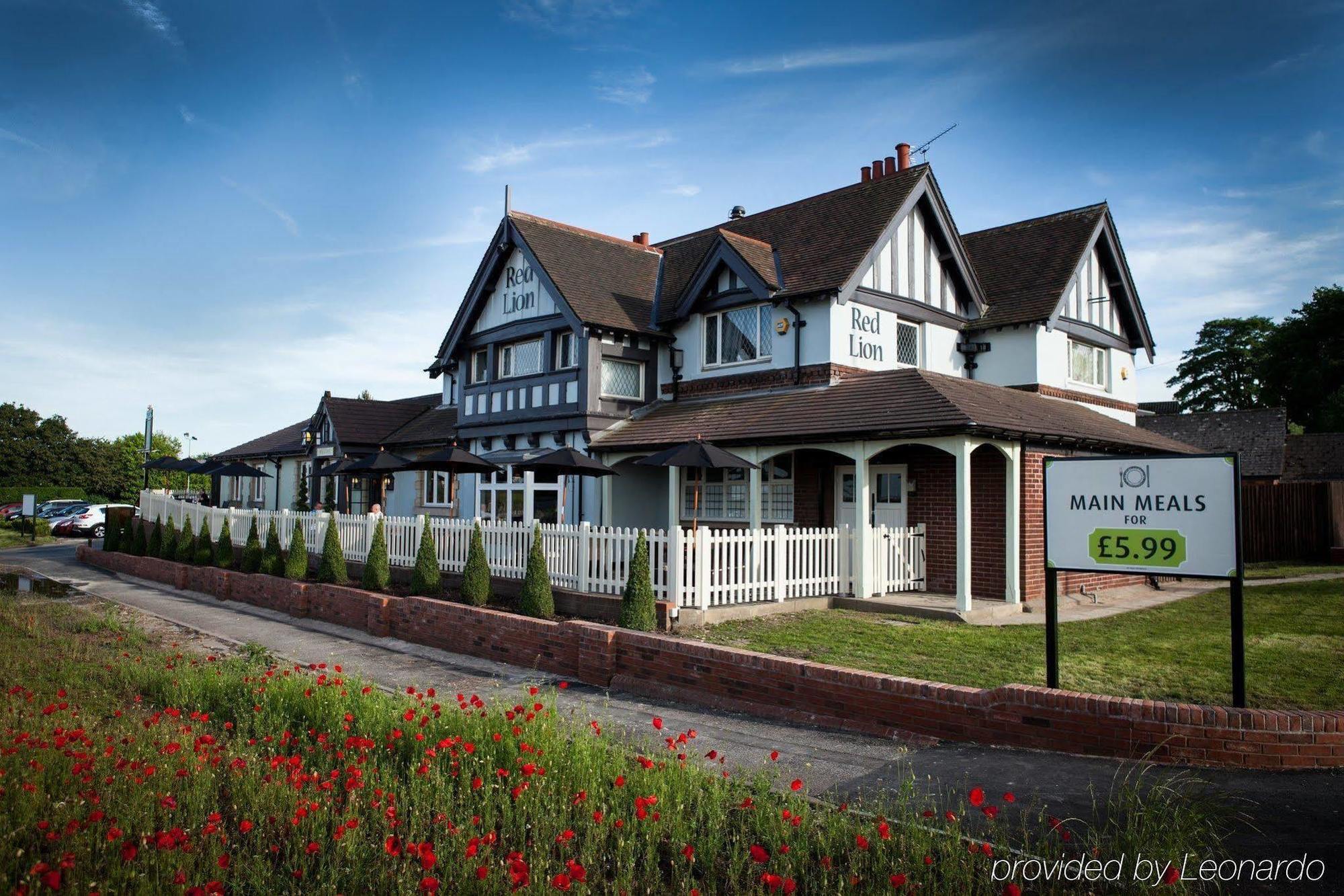 The Red Lion Inn By Chef & Brewer Collection Todwick Esterno foto
