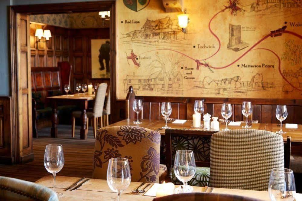 The Red Lion Inn By Chef & Brewer Collection Todwick Esterno foto