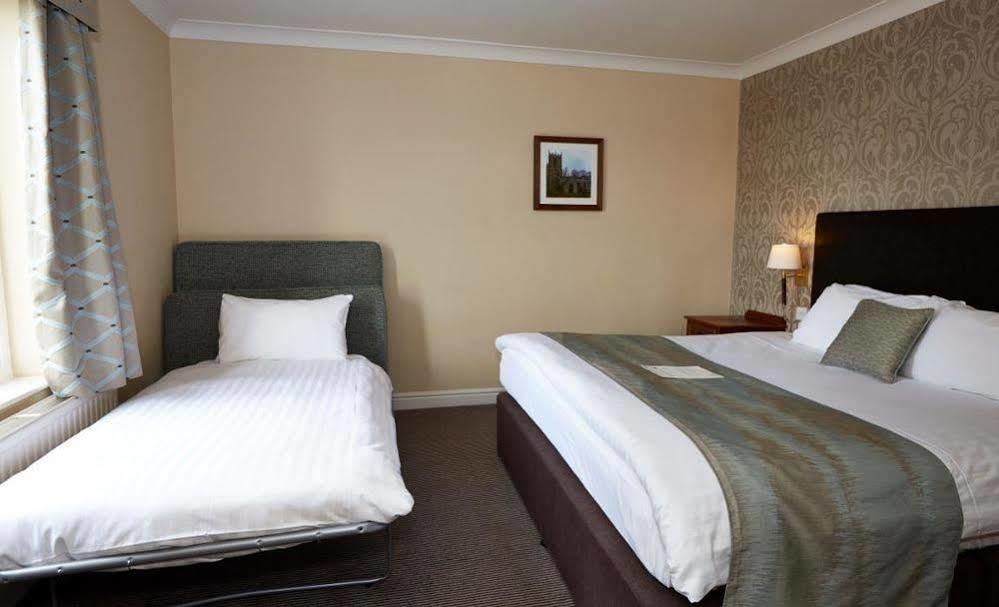 The Red Lion Inn By Chef & Brewer Collection Todwick Esterno foto