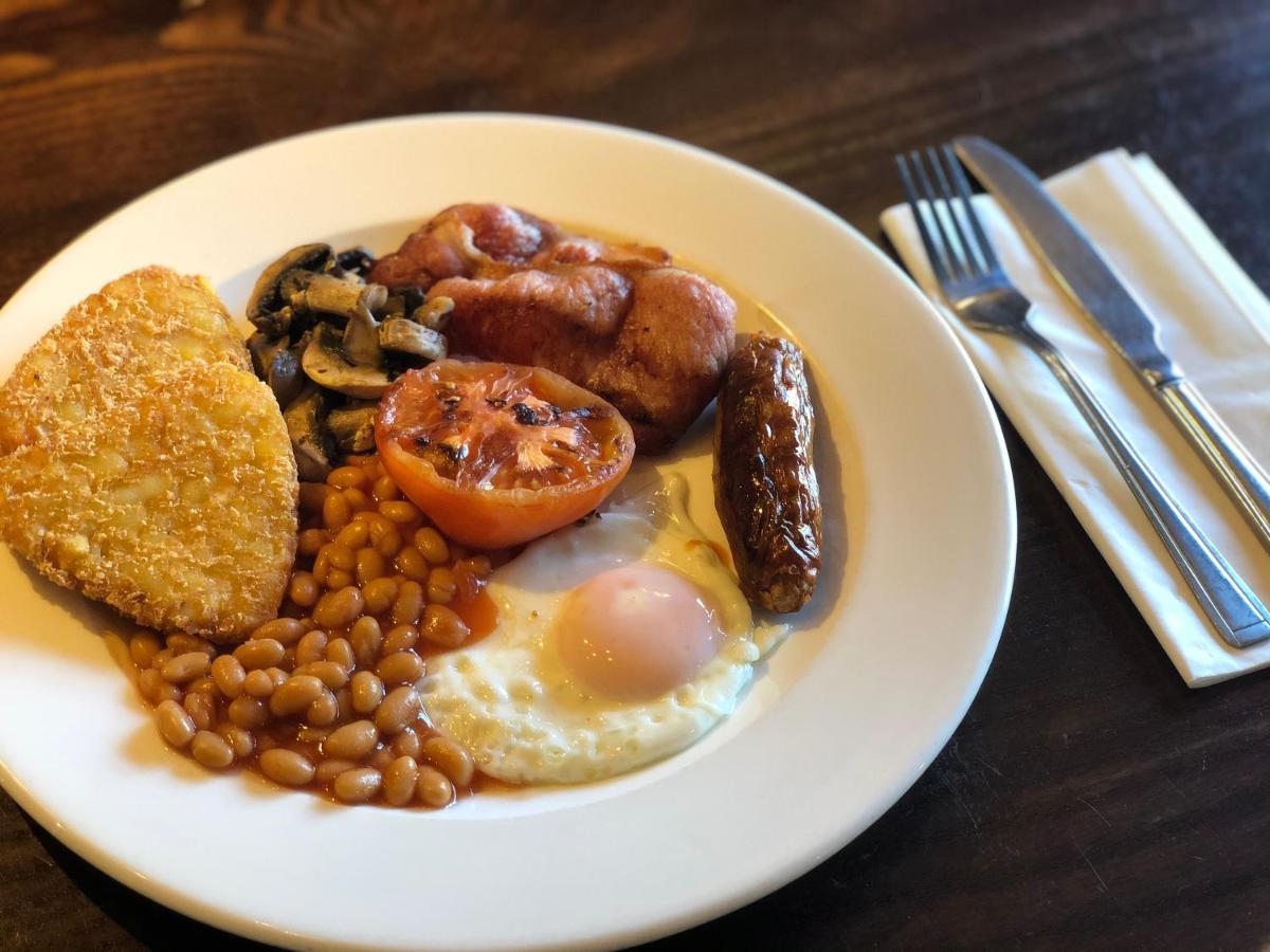 The Red Lion Inn By Chef & Brewer Collection Todwick Esterno foto